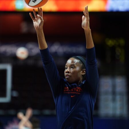 Lindsay Allen WNBA Player Prop Bets for Sunday Against Los Angeles Sparks 7/13/2025