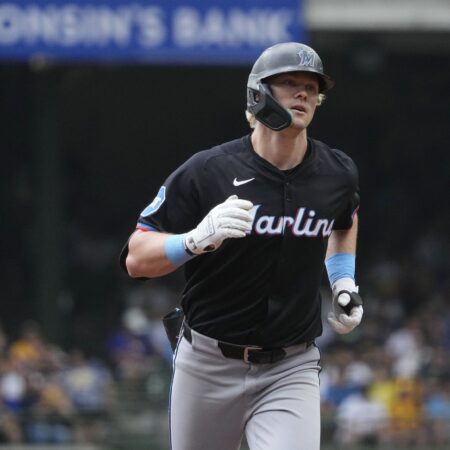 Houston Astros vs Miami Marlins Preview, 8/5/2025 MLB Predictions, Top Picks & Odds