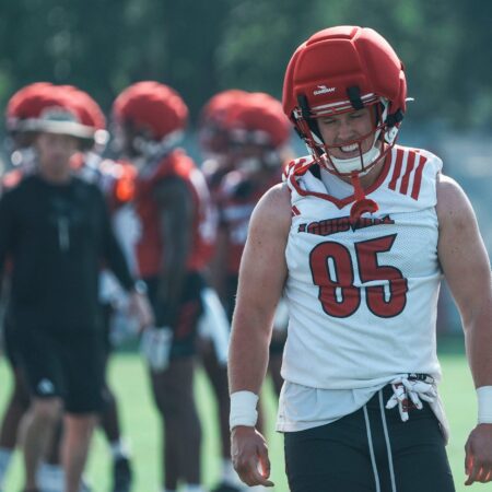 Bowling Green Falcons and Louisville Cardinals Prediction for 9/20/2025 College Football Picks, Best Bets & Odds