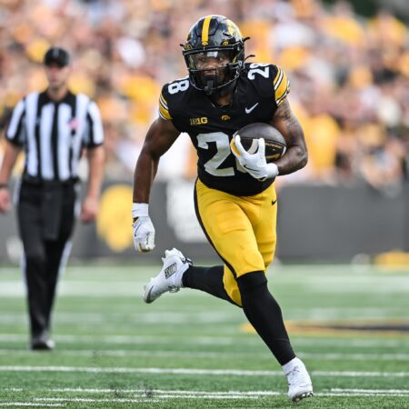 Indiana Hoosiers vs Iowa Hawkeyes Prediction for College Football Picks, Best Bets & Odds on 9/27/2025