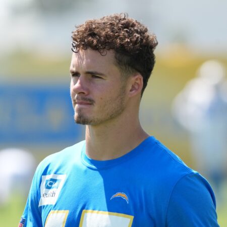 Kansas City Chiefs vs Los Angeles Chargers Week 1 Predictions, NFL Picks, Best Bets & Odds for 9/5/2025