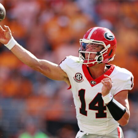 Kentucky Wildcats vs Georgia Bulldogs Preview, 10/4/2025 College Football Predictions, Top Picks & Odds