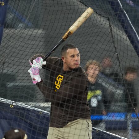 Manny Machado MLB Prop Bets Against Chicago Cubs on 10/1/2025