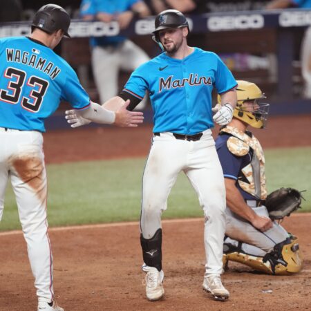 Philadelphia Phillies vs Miami Marlins Preview, 9/7/2025 MLB Predictions, Top Picks & Odds