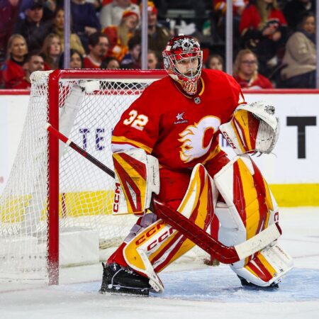 Calgary Flames vs Vancouver Canucks Preview, NHL Picks, Best Bets & Odds for 10/9/2025