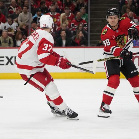 Chicago Blackhawks vs Tampa Bay Lightning Prediction for 10/23/2025 NHL Picks, Top Bets & Odds