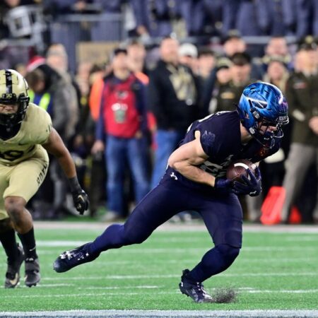 Florida Atlantic Owls vs Navy Midshipmen Prediction for 10/25/2025 College Football Picks, Best Bets & Odds