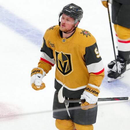 Los Angeles Kings vs Vegas Golden Knights Predictions, NHL Picks, Best Bets & Odds for 10/8/2025