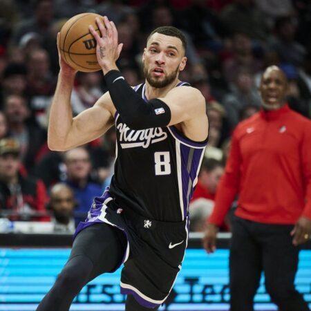 Los Angeles Lakers vs Sacramento Kings Preview and Prediction for 10/26/2025