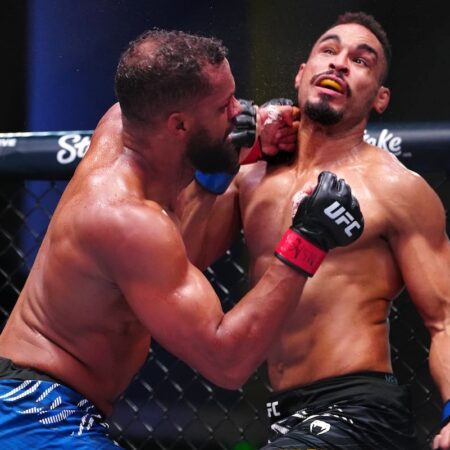Abdul Rakhman Yakhyaev vs Rafael Cerquiera Betting Predictions and Odds for UFC Qatar on 11/22/2025