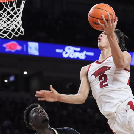 Arkansas Razorbacks vs Michigan State Spartans Prediction for College Basketball Picks, Best Bets & Odds on 11/8/2025