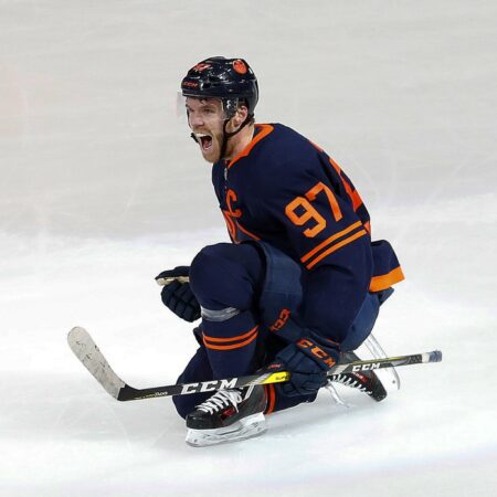 Edmonton Oilers vs Buffalo Sabres Forecast, 11/17/2025 NHL Picks, Top Bets & Odds