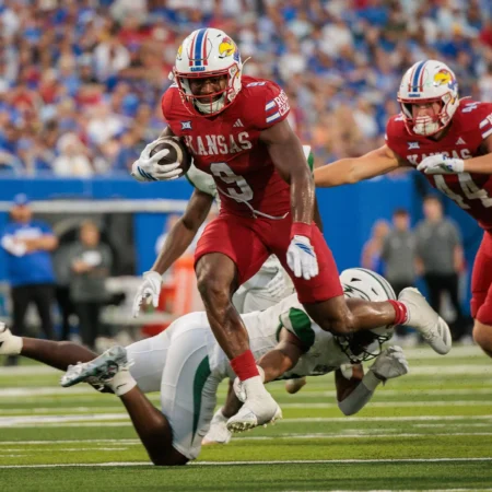 Utah Utes vs Kansas Jayhawks Prediction for 11/28/2025 College Football Picks, Best Bets & Odds