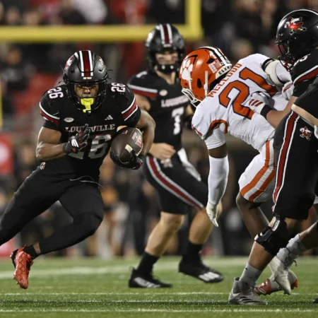Kentucky Wildcats vs Louisville Cardinals Prediction for College Football Picks, Best Bets & Odds on 11/29/2025