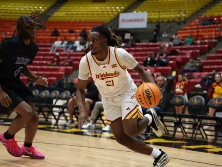 Lamar Cardinals vs UL Monroe Warhawks College Basketball Predictions, Best Bets & Odds for 11/17/2025