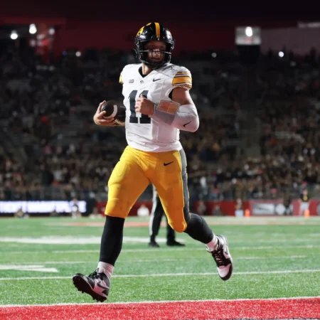 Mark Gronowski Prop Bets for Today’s Game Against Michigan State Spartans 11/22/2025