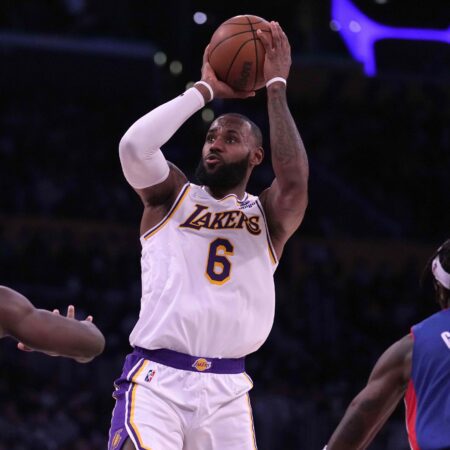 Los Angeles Lakers vs Phoenix Suns Forecast, 12/23/2025 Analysis and Selection