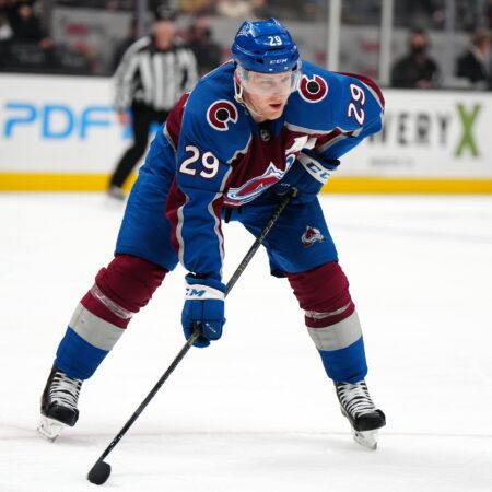Colorado Avalanche vs Tampa Bay Lightning Forecast, 1/6/2026 NHL Selections, Top Bets & Odds