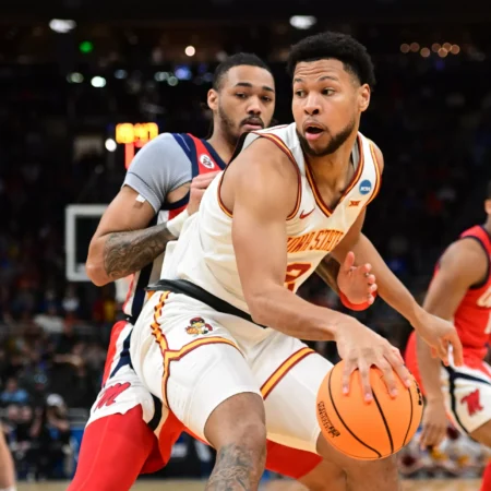 Iowa State Cyclones vs Kansas Jayhawks Prediction for 1/13/2026: College Basketball Picks, Best Bets & Odds