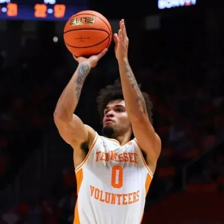 Tennessee Volunteers vs Arkansas Razorbacks Prediction for College Basketball Picks, Best Bets & Odds on 1/3/2026