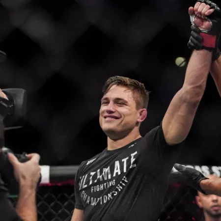 Drew Dober vs Michael Johnson Prediction and Odds for UFC 326 on 03/07/2026