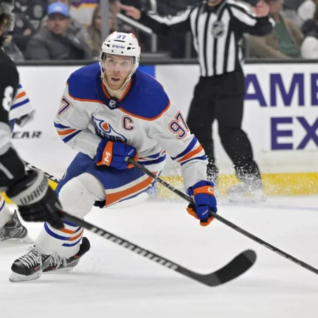 Edmonton Oilers vs Utah Mammoth Prediction, NHL Picks, Best Bets & Odds for 3/24/2026