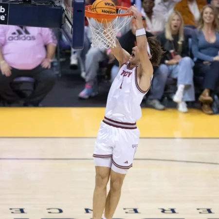 Troy Trojans vs Nebraska Cornhuskers Prediction, College Basketball Picks, Best Bets & Odds for 3/19/2026