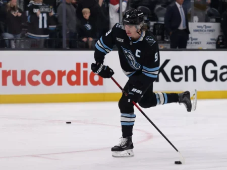 Utah Mammoth vs Chicago Blackhawks Prediction for 3/9/2026 NHL Picks, Best Bets & Odds