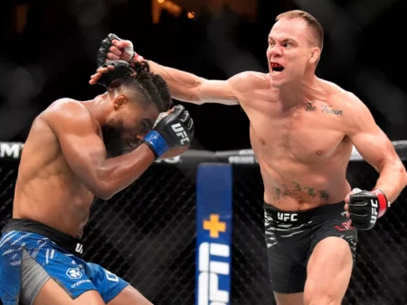 Cub Swanson vs Nate Landwehr Predictions, UFC 327 Odds for April 11, 2026