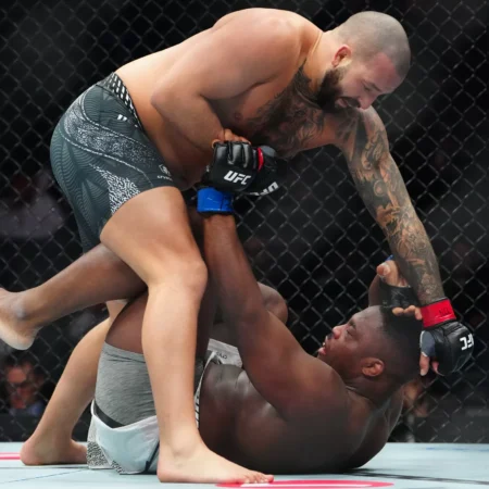 Curtis Blaydes vs Josh Hokit Predictions and Odds for UFC 327 on 04/11/2026