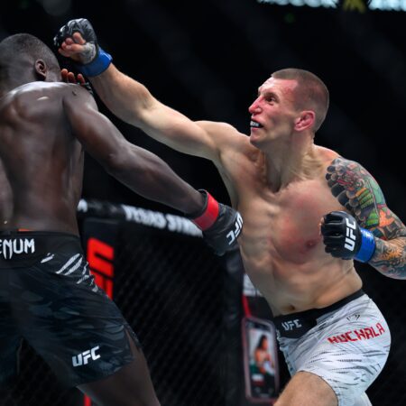 Jose Delano vs Robert Ruchala Picks and Predictions for UFC Vegas 115 on 04/04/2026 Odds