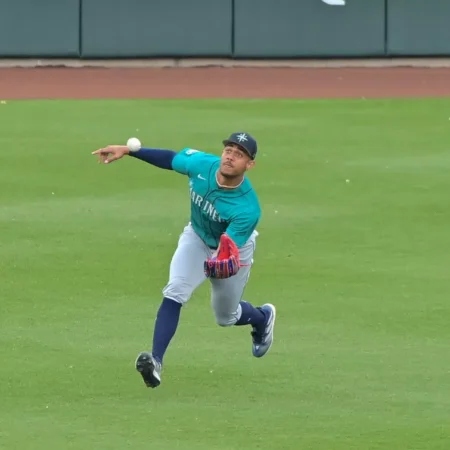 Julio Rodriguez MLB Player Prop Bets for Today Against St. Louis Cardinals 4/24/2026