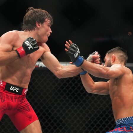 Luke Riley vs. Kai Kamaka III Betting Odds, Predictions for UFC 329 on 07/11/2026