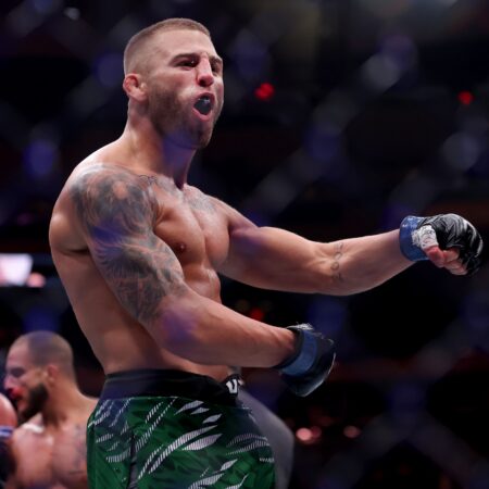 Oban Elliott vs. Michael Oliveira Betting Picks, 08/01/2026 Predictions UFC Belgrade Odds