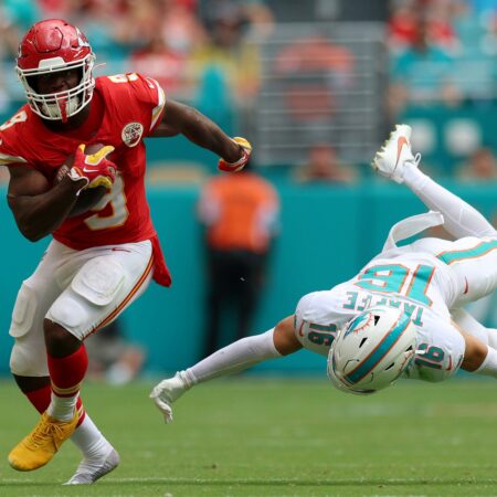 Kansas City Chiefs vs. Las Vegas Raiders Outlook, 10/4/2026 NFL Picks, Top Bets & Odds Week 4