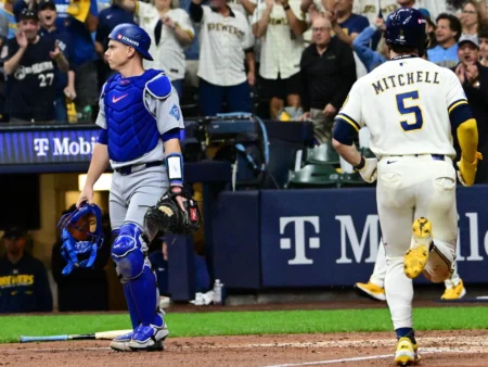Milwaukee Brewers vs Los Angeles Dodgers Preview, 10/14/2026 MLB Picks, Top Bets & Odds