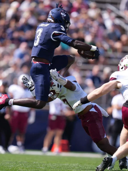 Syracuse Orange vs. Connecticut Huskies Preview: Predictions, College Football Picks, Best Bets & Odds for 10/3/2026